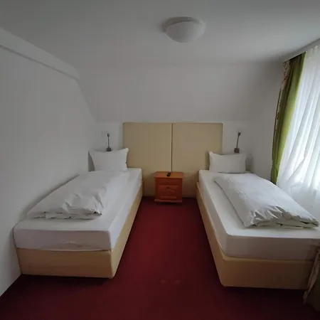 Konukevi In Guest - Forelle - Double